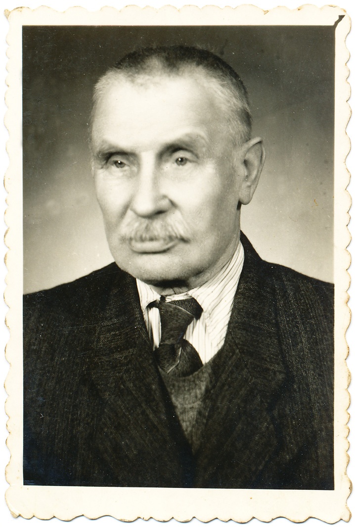 assets/Uploads/_resampled/SetWidth718-6-LiuLeonardasLavinskis2.jpg